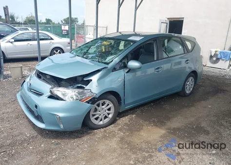 2014 Toyota Prius V Two from USA, damaged, VIN JTDZN3EU2EJ015137